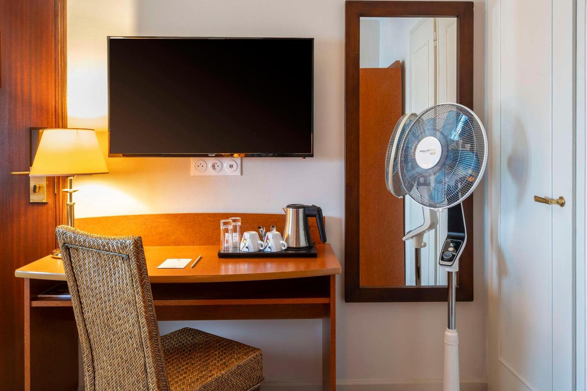 Best Western De Diane Nevers Zewnętrze zdjęcie